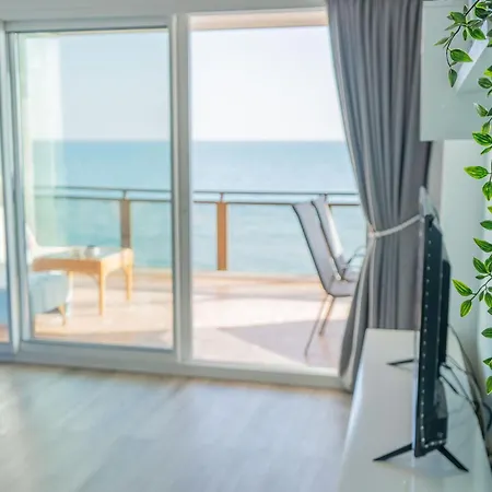 Malibu Dreams, Lejlighed Benalmádena